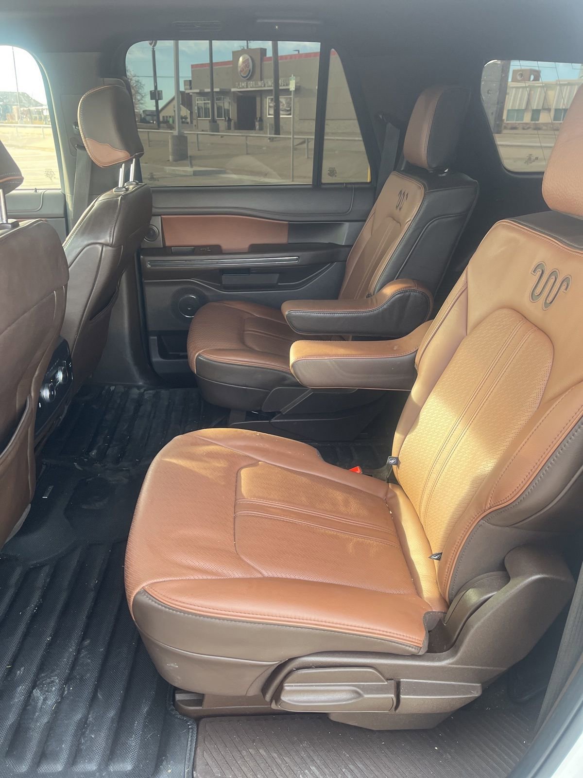 Used 2023 Ford Expedition Max King Ranch image 11