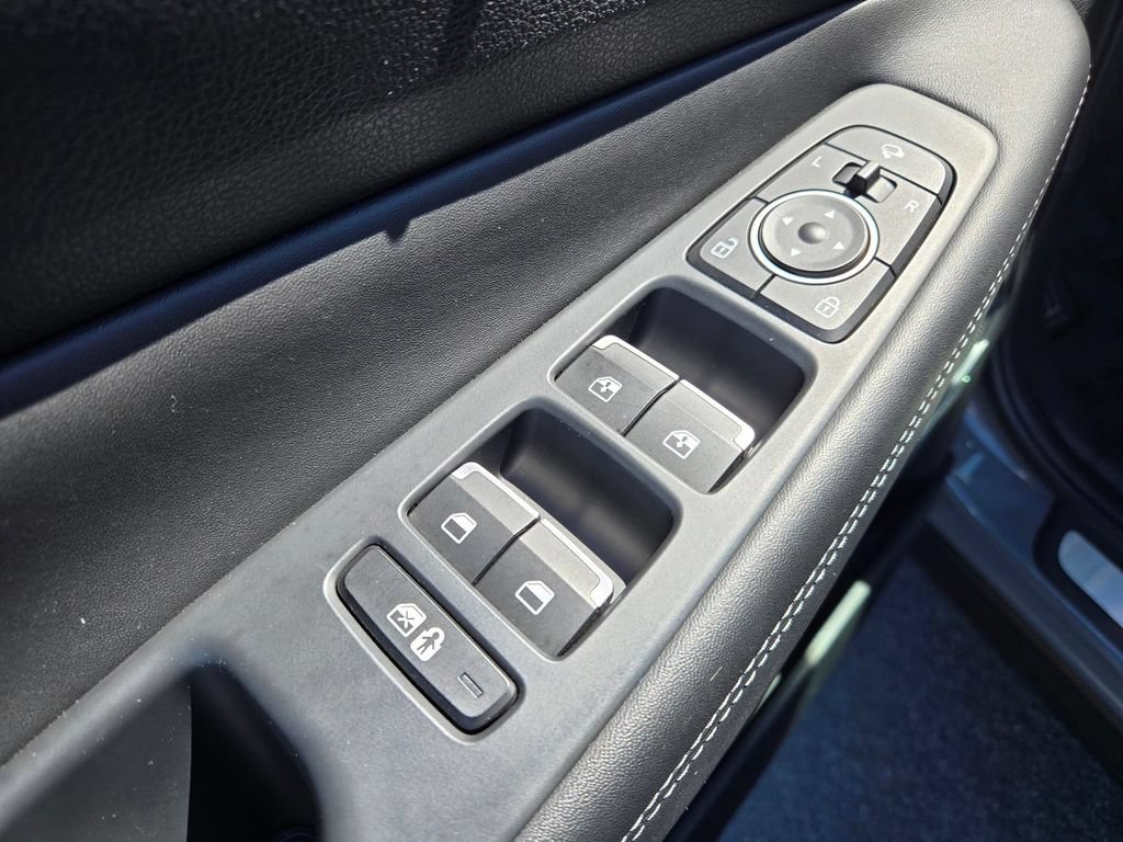 Used 2023 Hyundai Santa Fe Limited w/ Cargo Package AWD/4WD image 18