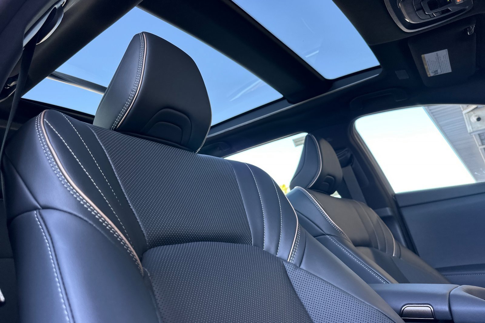 New 2025 Toyota Crown Signia image 16