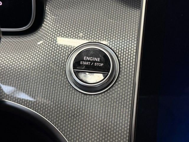 Used 2024 Mercedes-Benz CLE 450 4MATIC Cabriolet image 28