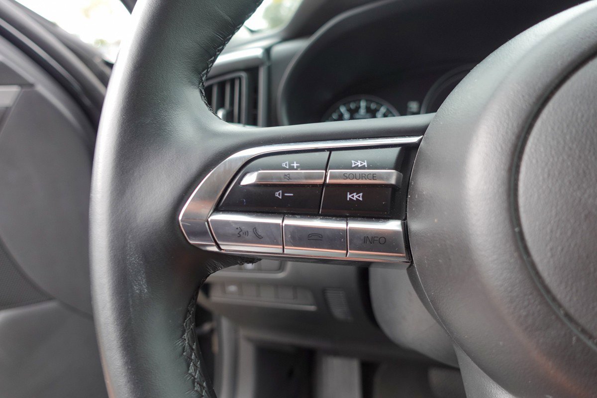 Certified 2025 MAZDA CX-50 AWD 2.5 S w/ Premium Package image 15