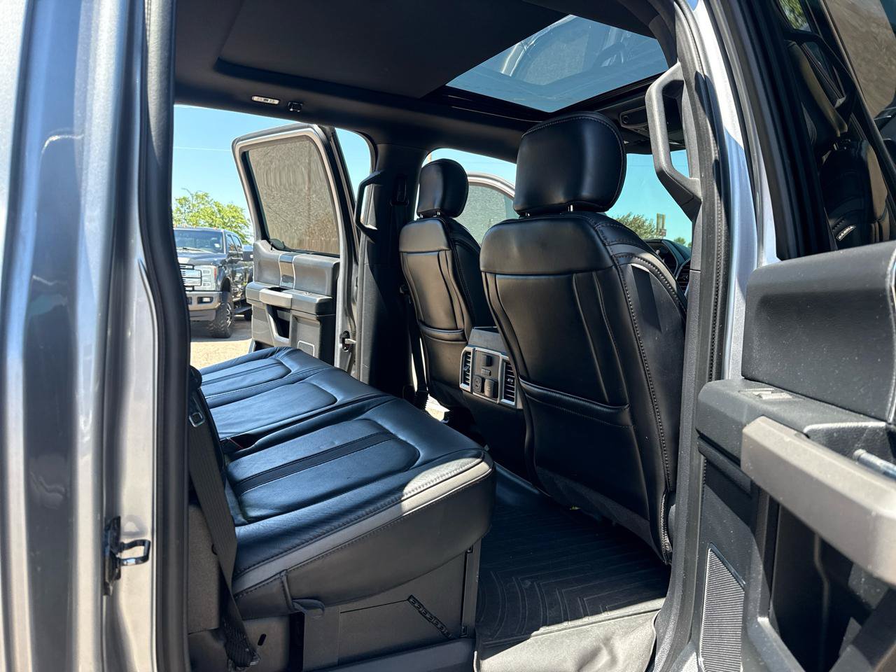 Used 2020 Ford F350 Platinum w/ FX4 Off-Road Package AWD/4WD image 33