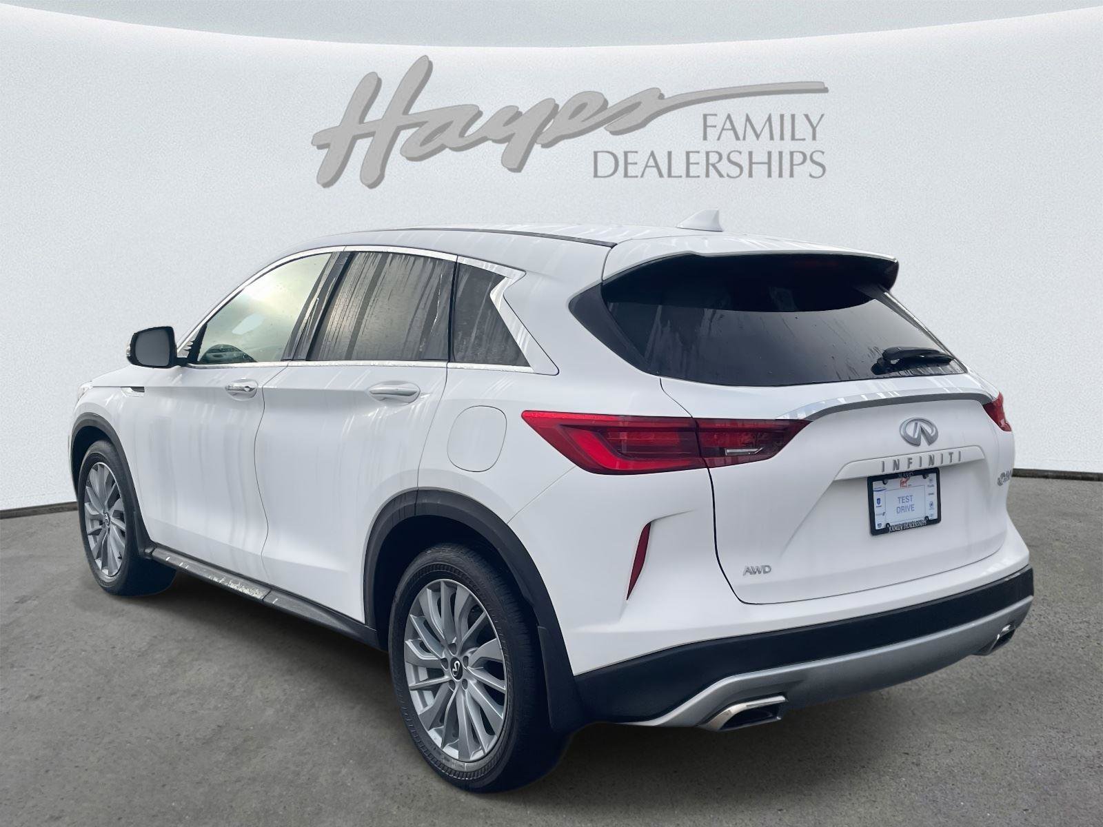Used 2025 INFINITI QX50 Pure image 23
