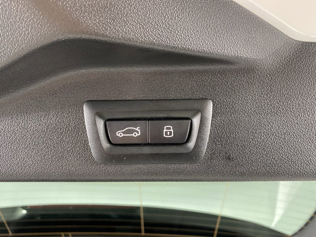 Used 2026 BMW X5 xDrive40i w/ Climate Comfort Package image 34