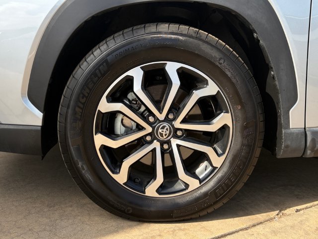 Used 2024 Toyota Corolla Cross AWD Hybrid image 26