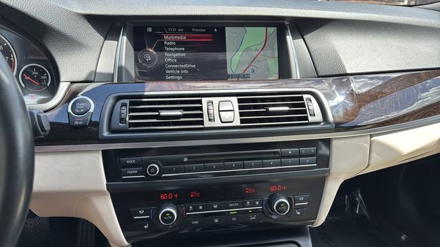 Used 2016 BMW M5 RWD image 26