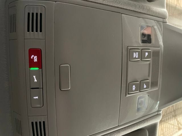 Certified 2024 Volkswagen Tiguan SE AWD/4WD image 26