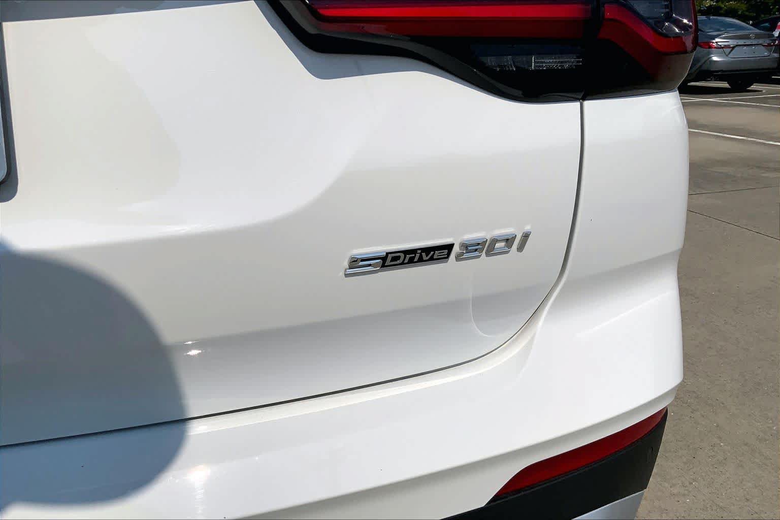 Used 2022 BMW X3 sDrive30i w/ Premium Package 2 (ZPA) RWD image 10