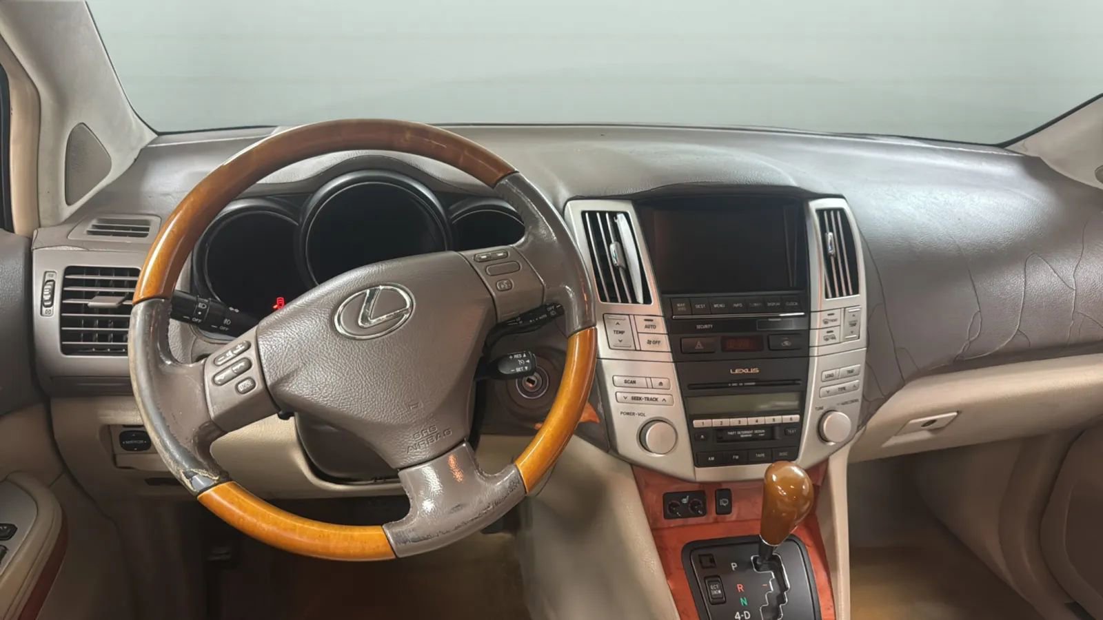 Used 2005 Lexus RX 330 AWD image 10