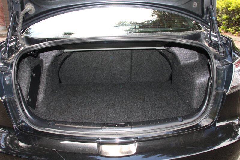 Used 2011 MAZDA MAZDA3 i Sport FWD image 15