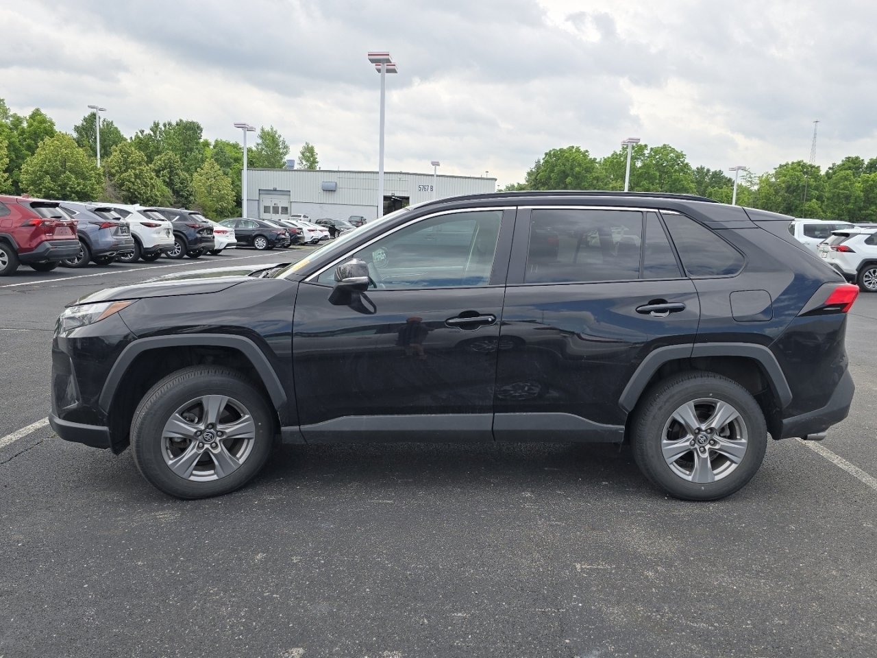 Certified 2024 Toyota RAV4 XLE w/ Convenience Package AWD/4WD image 25