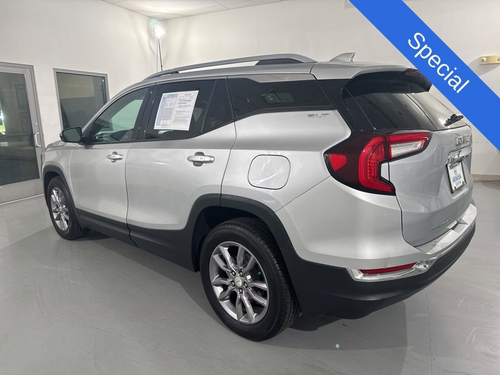 Used 2022 GMC Terrain SLT FWD image 5