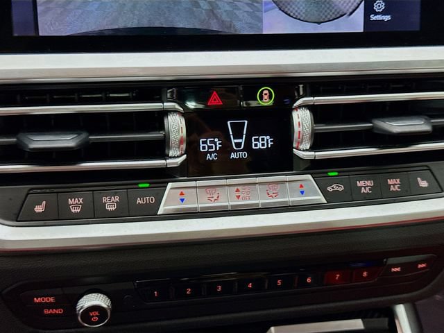 Used 2021 BMW M4 Coupe w/ Executive Package RWD image 16
