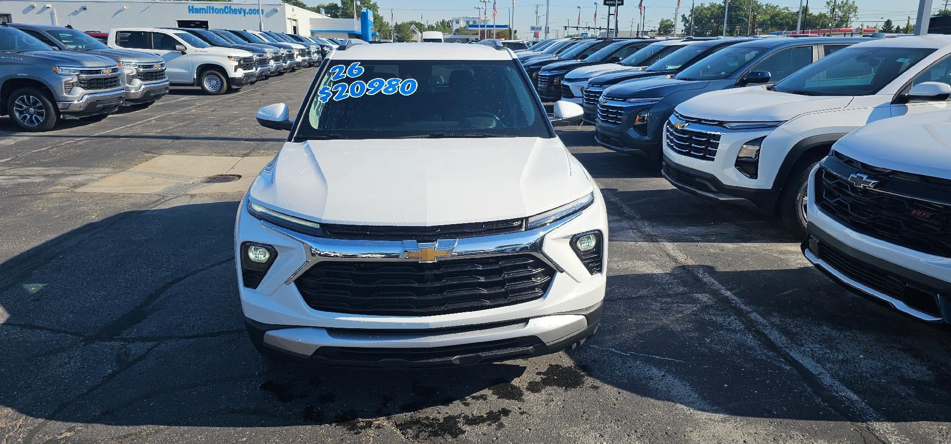 Used 2026 Chevrolet TrailBlazer LT w/ Convenience Package FWD image 4