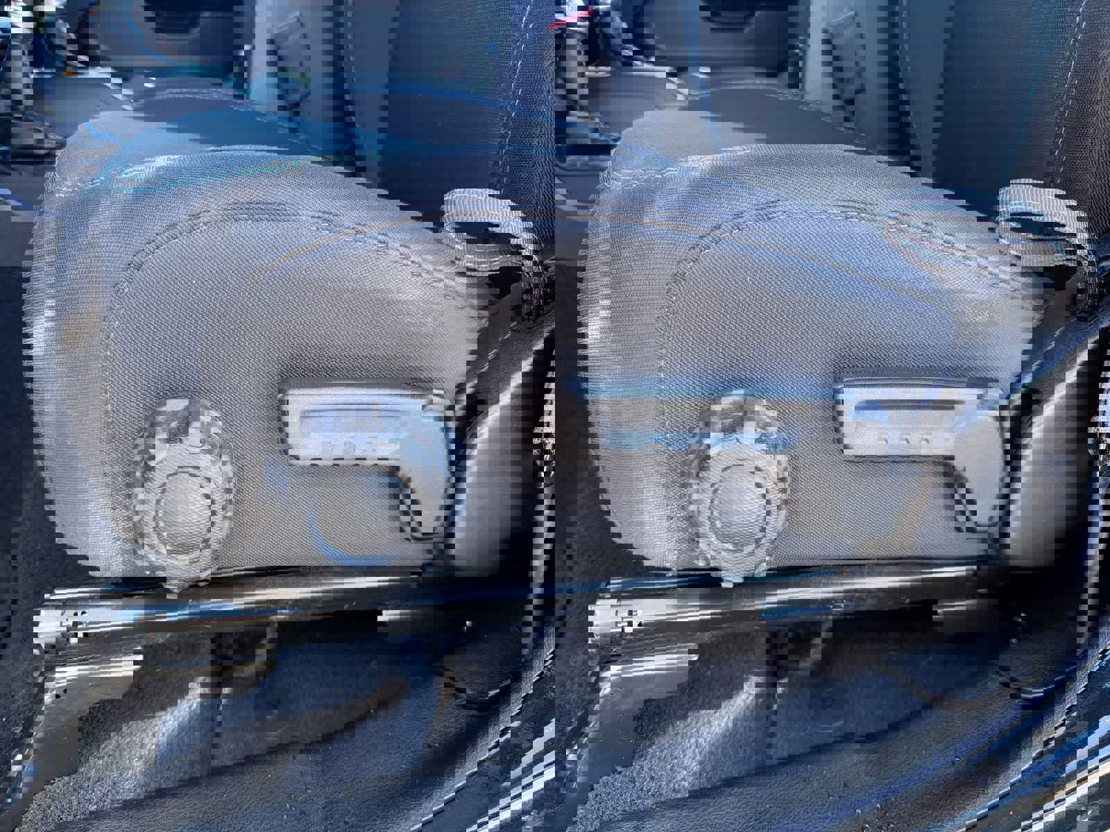 Used 2022 Jeep Wrangler Unlimited Rubicon 4xe w/ Cold Weather Group image 18