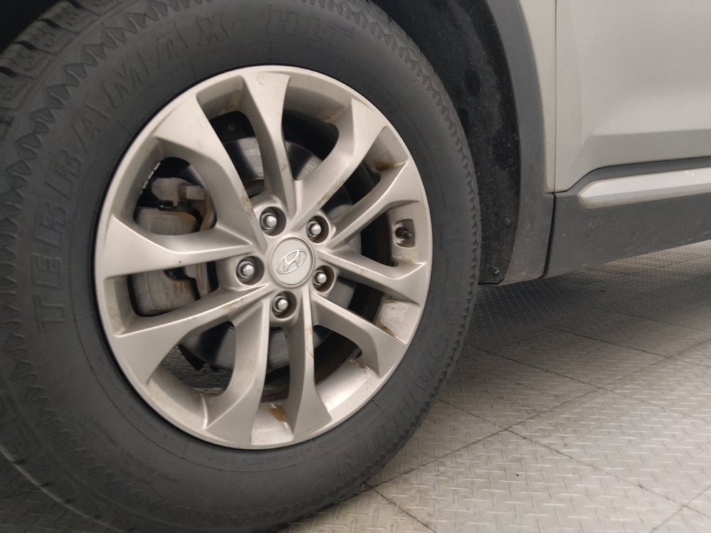 Used 2020 Hyundai Santa Fe SEL FWD image 31