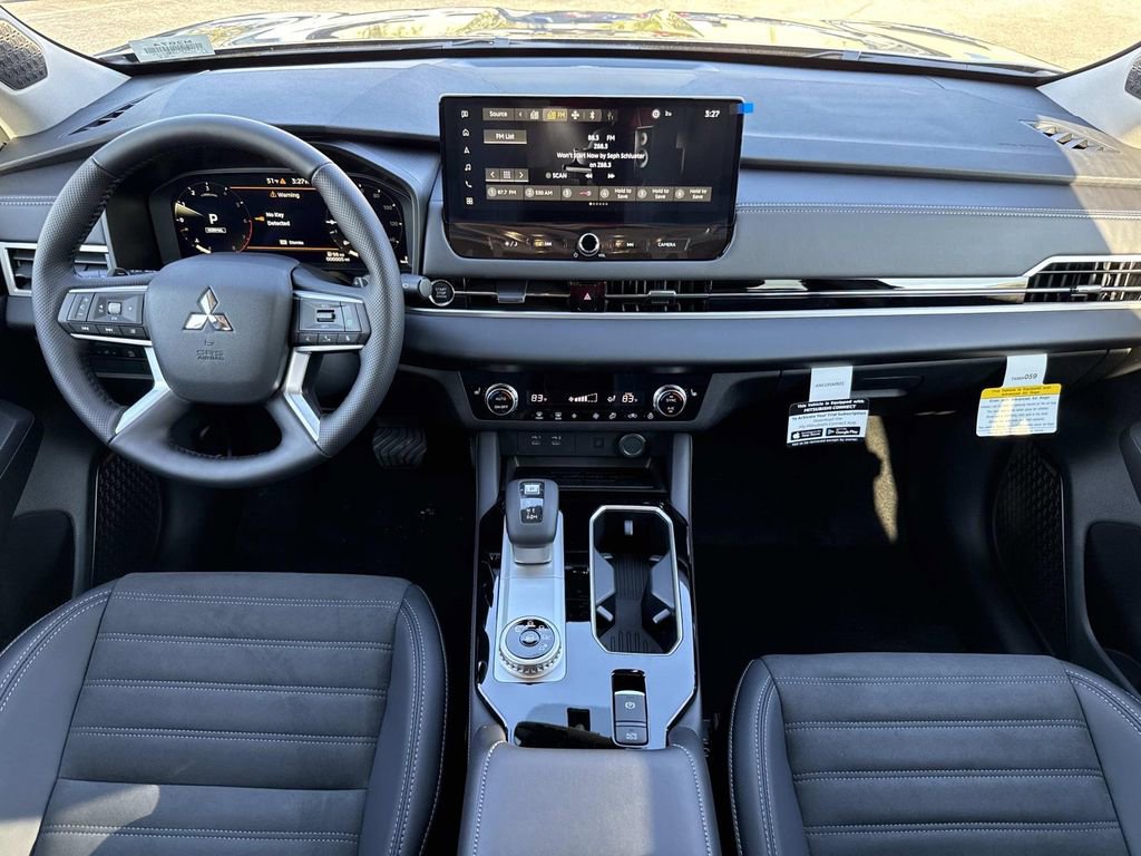 New 2026 Mitsubishi Outlander SEL image 16