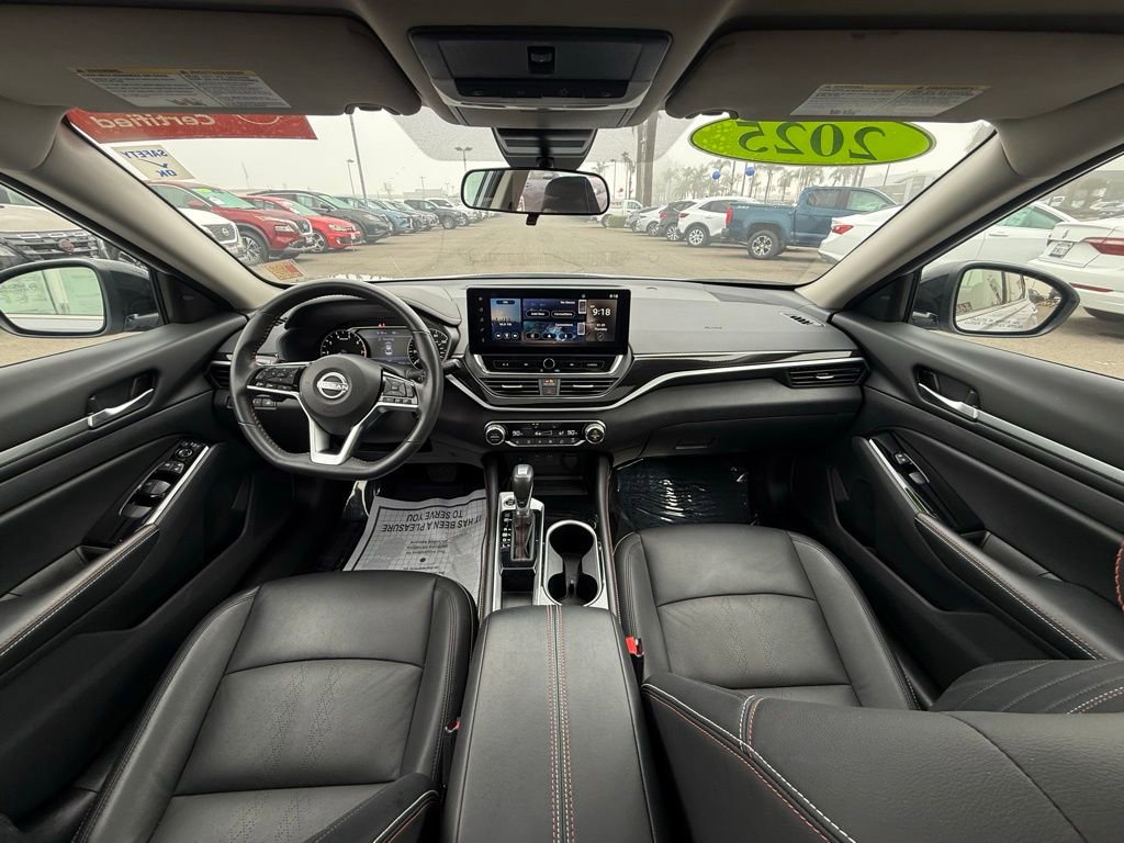 Certified 2025 Nissan Altima 2.5 SR w/ SR Premium Package image 15