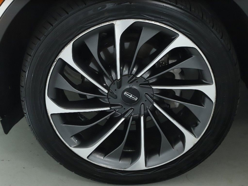 Used 2020 Lincoln Aviator Reserve w/ Equipment Group 201A image 36