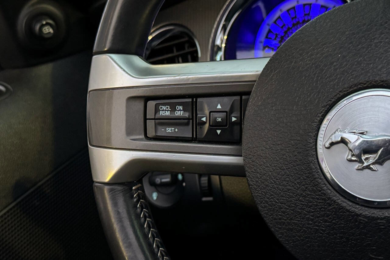 Used 2013 Ford Mustang GT Premium w/ Electronics Pkg image 21