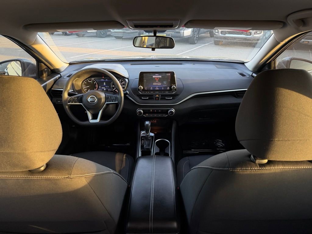 Used 2021 Nissan Altima 2.5 SV image 28