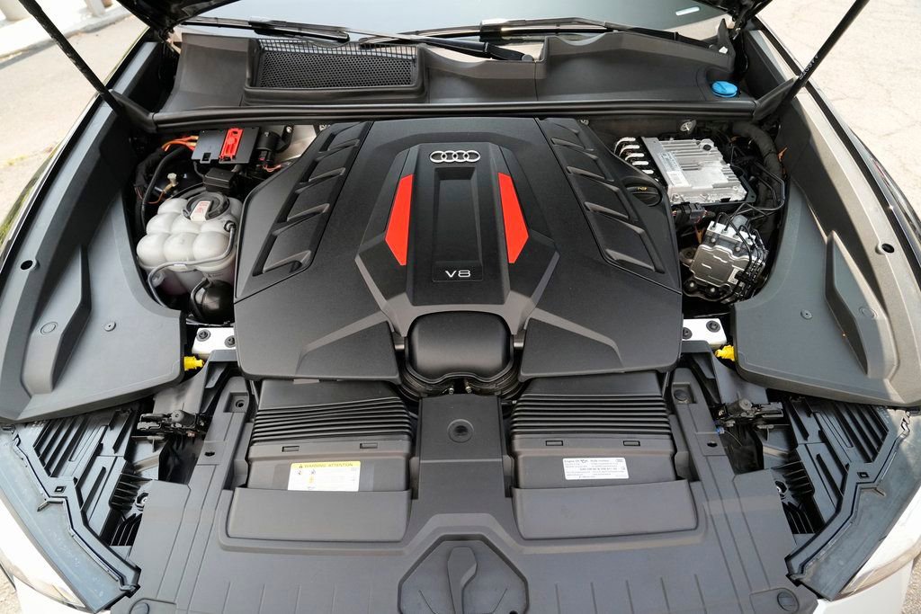 Used 2022 Audi SQ8 Prestige w/ Prestige Package image 17