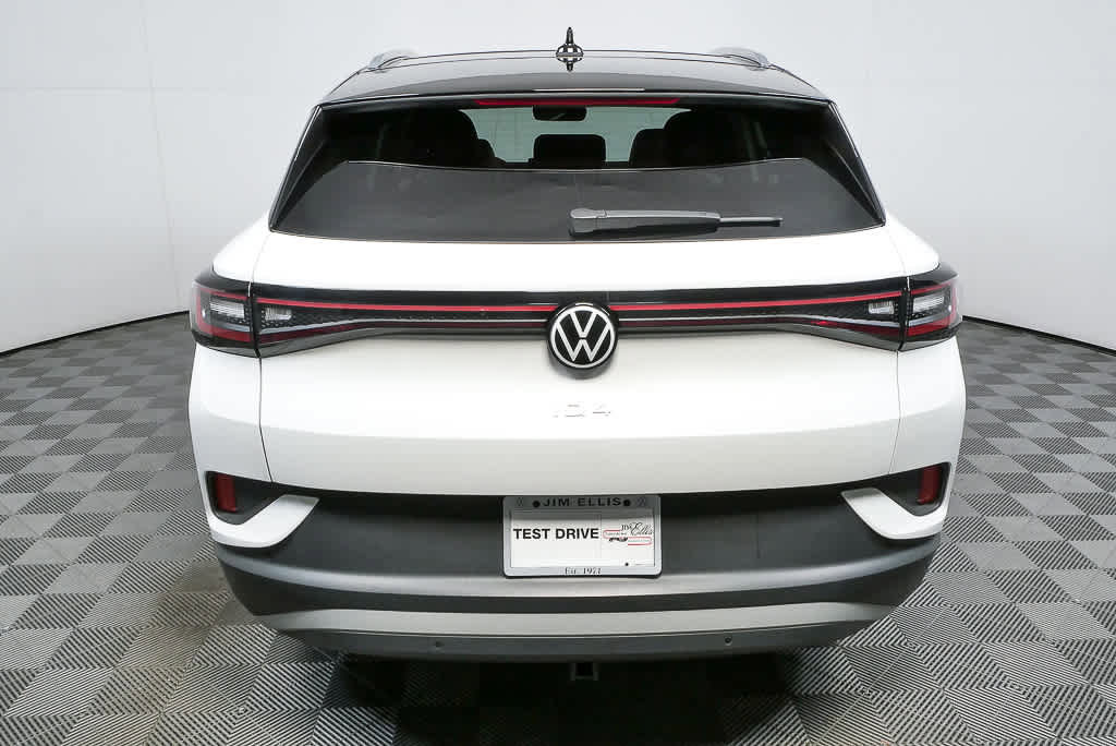 Certified 2023 Volkswagen ID.4 Pro S Plus image 32