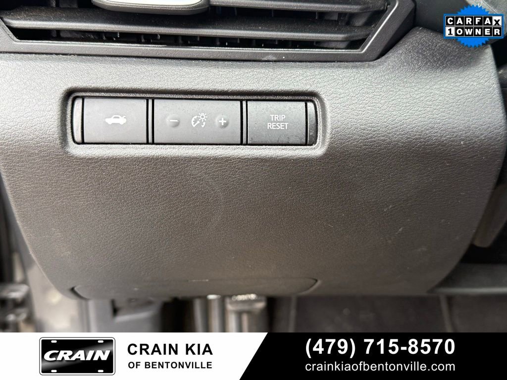 Used 2024 Nissan Altima 2.5 S FWD image 12