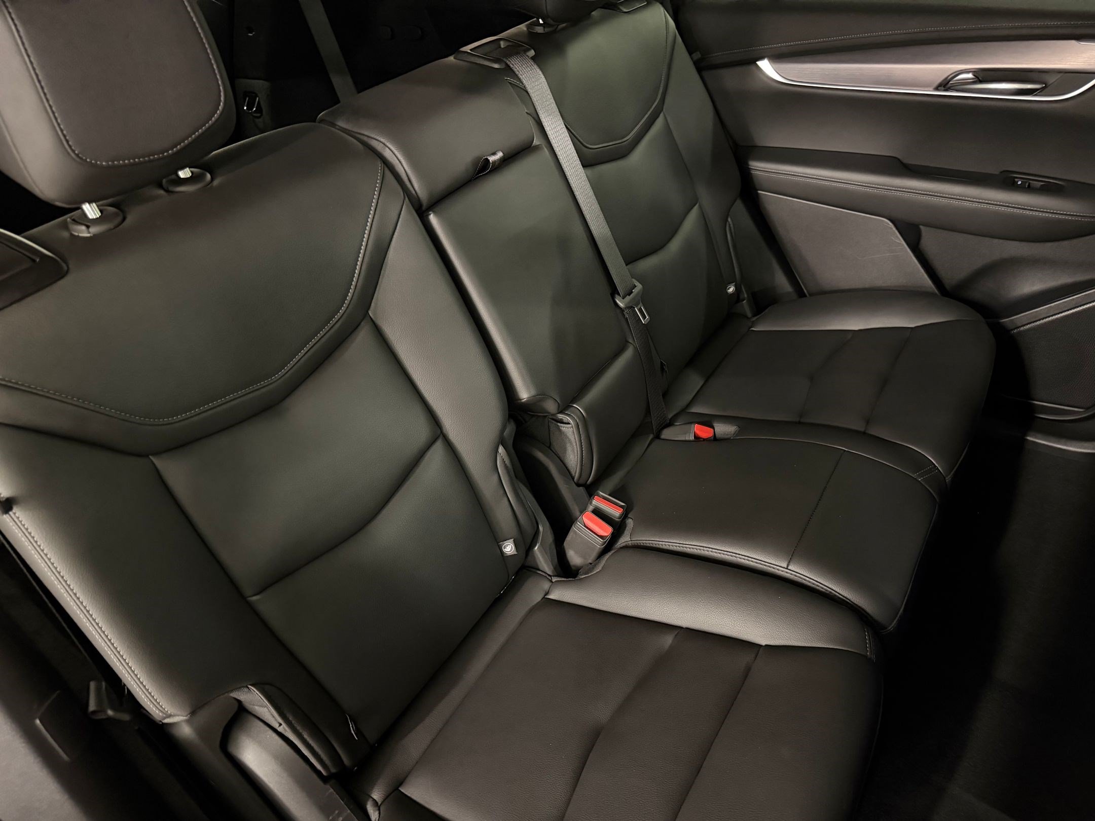 Certified 2025 Cadillac XT6 Luxury FWD image 48