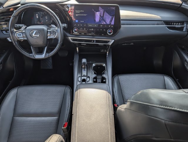 Used 2024 Lexus RX 350 Premium w/ Accessory Package (Z1) FWD image 11