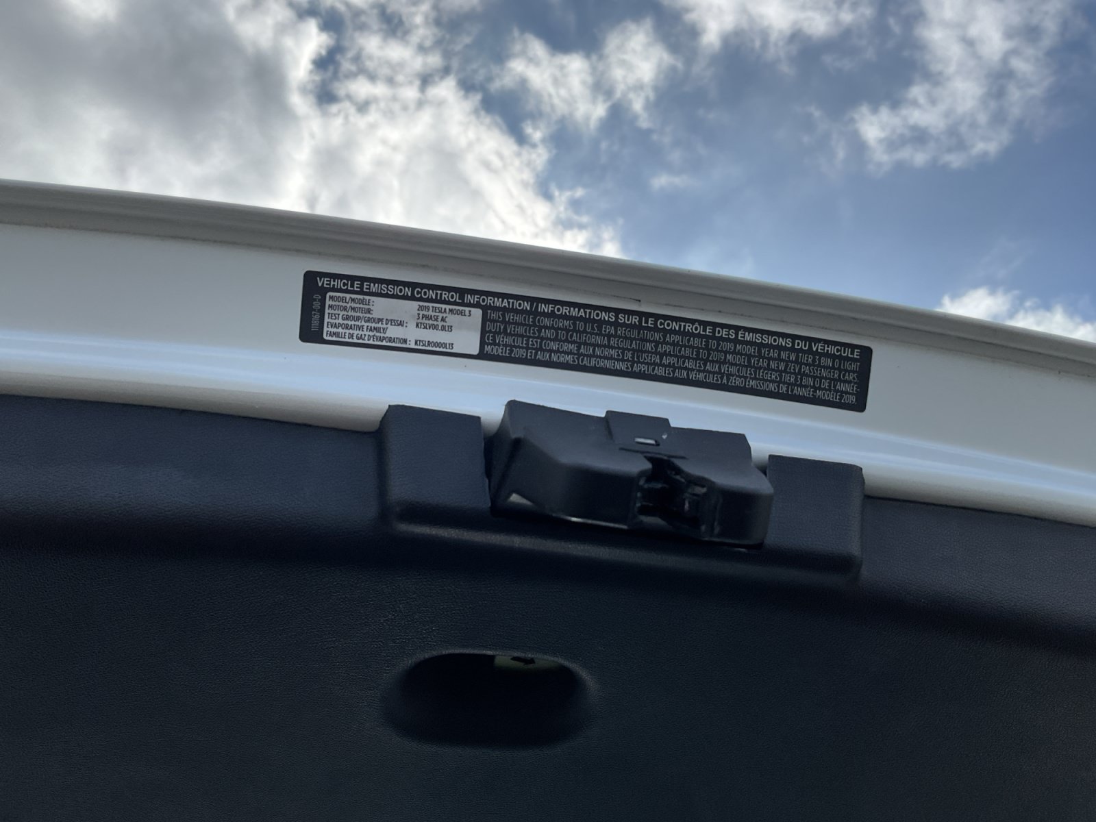 Used 2019 Tesla Model 3 Mid Range RWD image 22