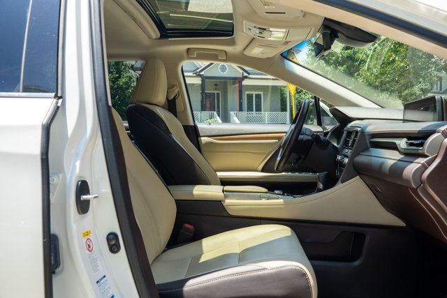 Used 2019 Lexus RX 350L AWD image 44