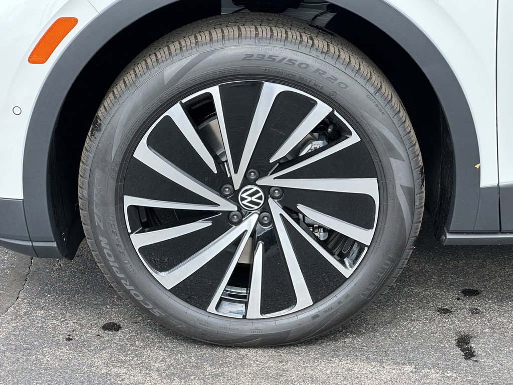 New 2025 Volkswagen ID.4 Pro AWD/4WD image 6