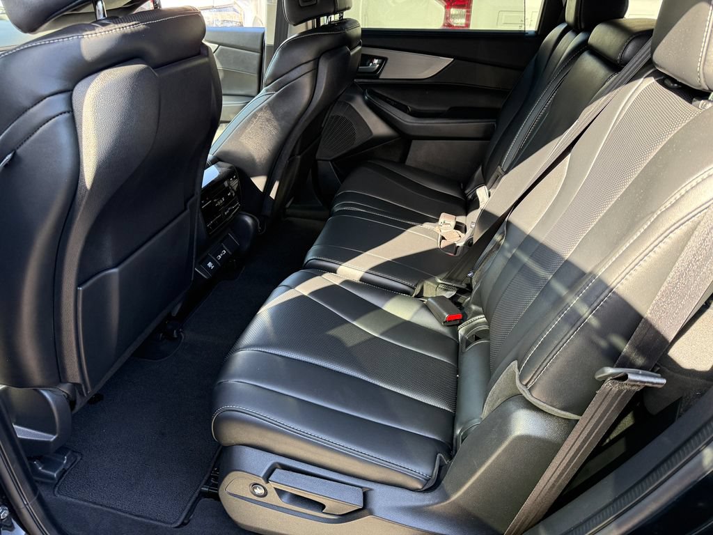 Used 2024 Acura MDX FWD w/ Technology Package image 4