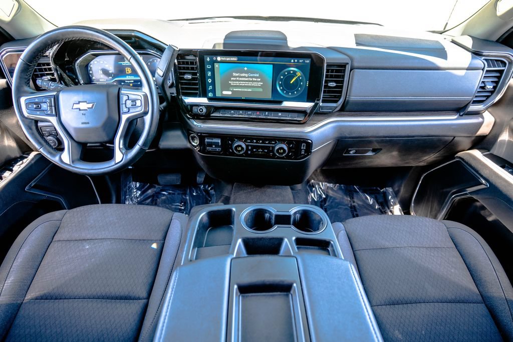 Certified 2025 Chevrolet Silverado 1500 LT AWD/4WD image 17