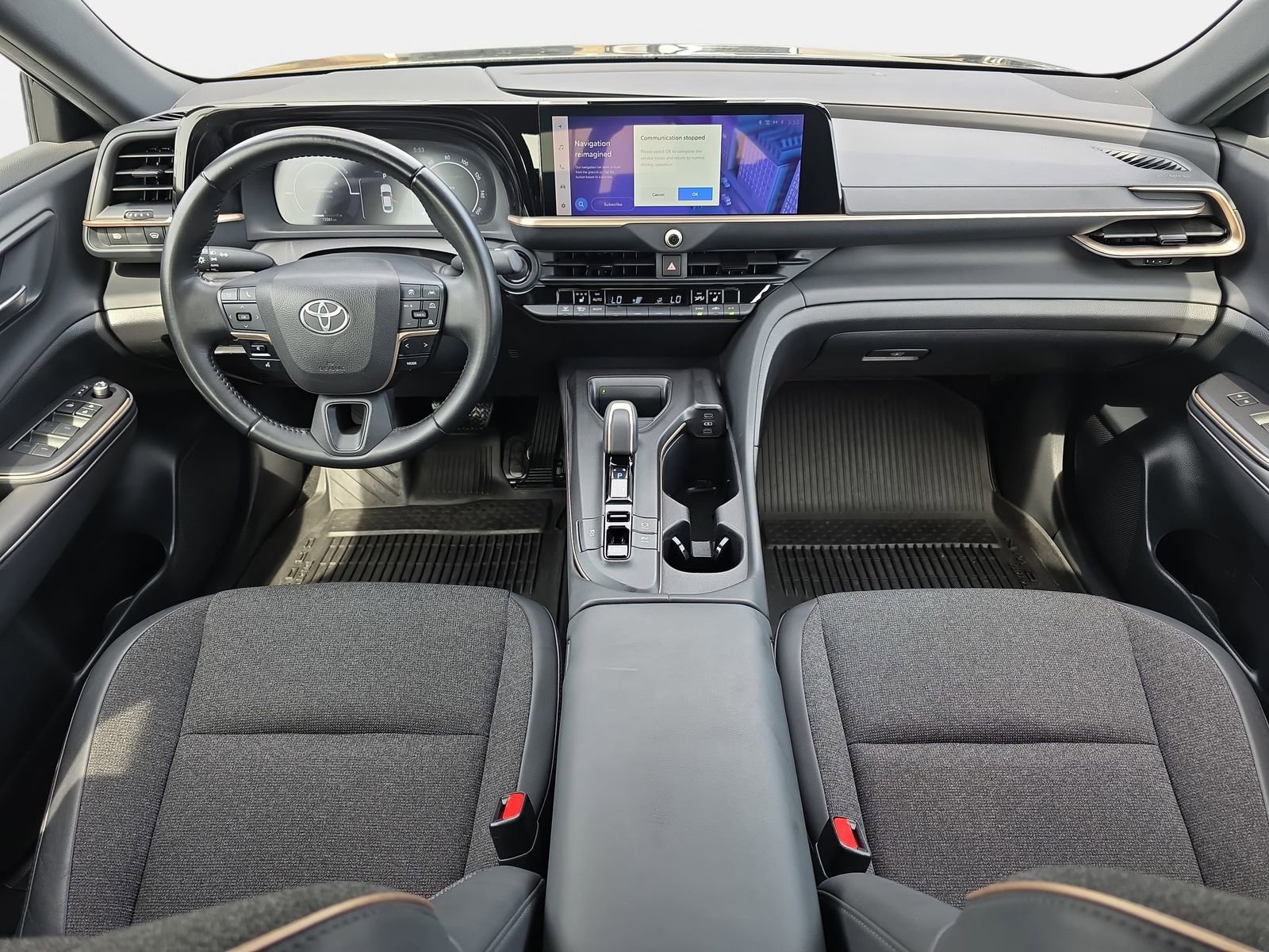 Used 2023 Toyota Crown XLE image 9