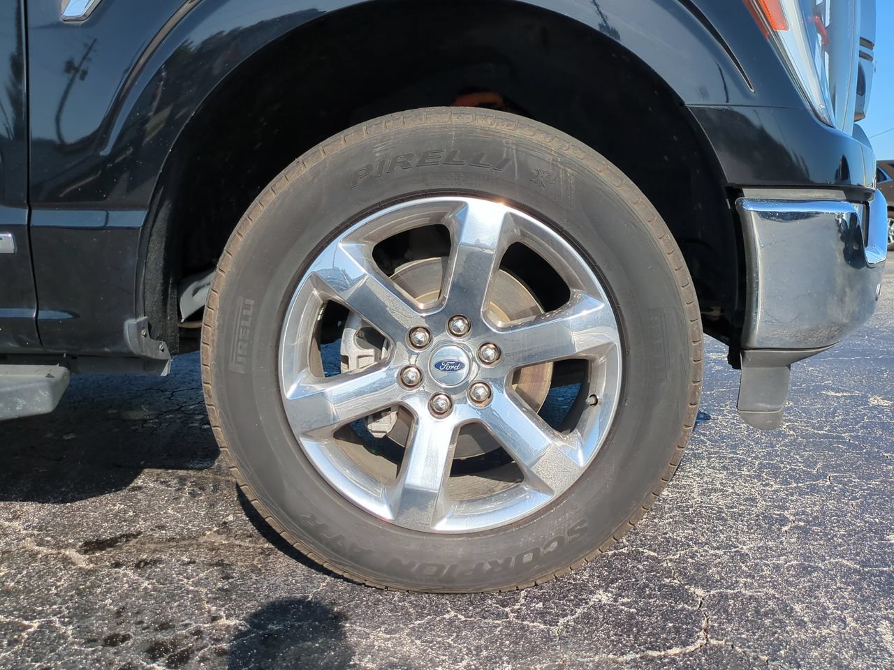 Used 2023 Ford F150 Lariat w/ Equipment Group 502A High AWD/4WD image 11
