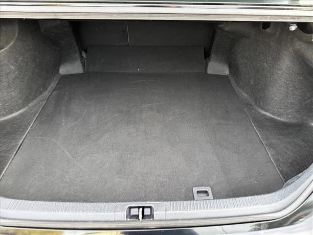 Used 2024 Toyota Camry SE FWD image 8