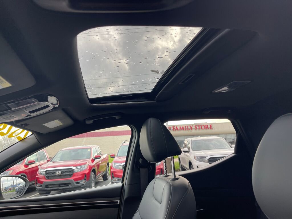 Used 2024 Hyundai Santa Cruz XRT image 9