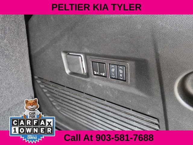 Used 2024 Chevrolet Tahoe LT w/ Luxury Package image 13