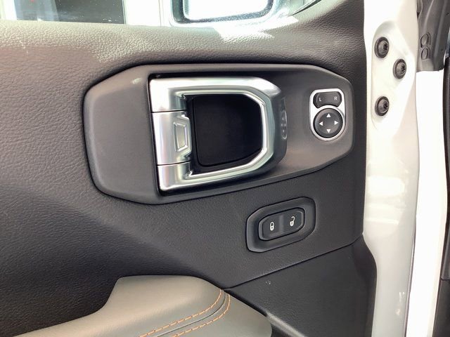 New 2026 Jeep Gladiator Mojave image 9