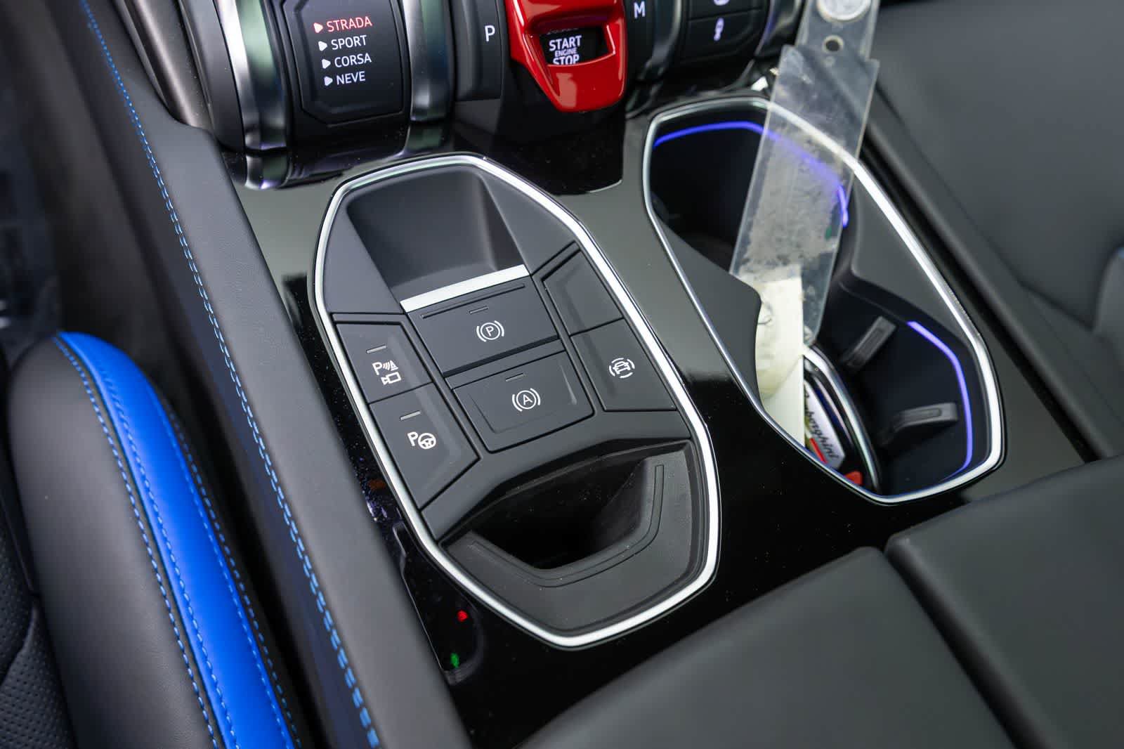 Used 2024 Lamborghini Urus S AWD/4WD image 37