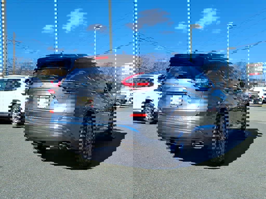 Used 2021 Nissan Murano Platinum w/ Cargo Package image 4