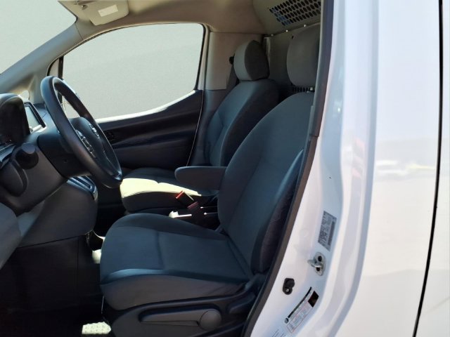 Used 2020 Nissan NV200 SV FWD image 15