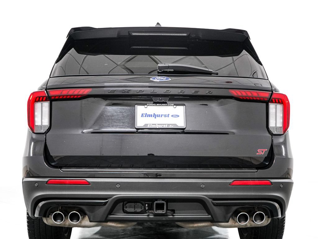 Certified 2025 Ford Explorer ST AWD/4WD image 6