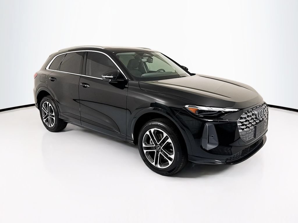 Used 2026 Audi Q5 Premium w/ Convenience Package AWD/4WD image 3