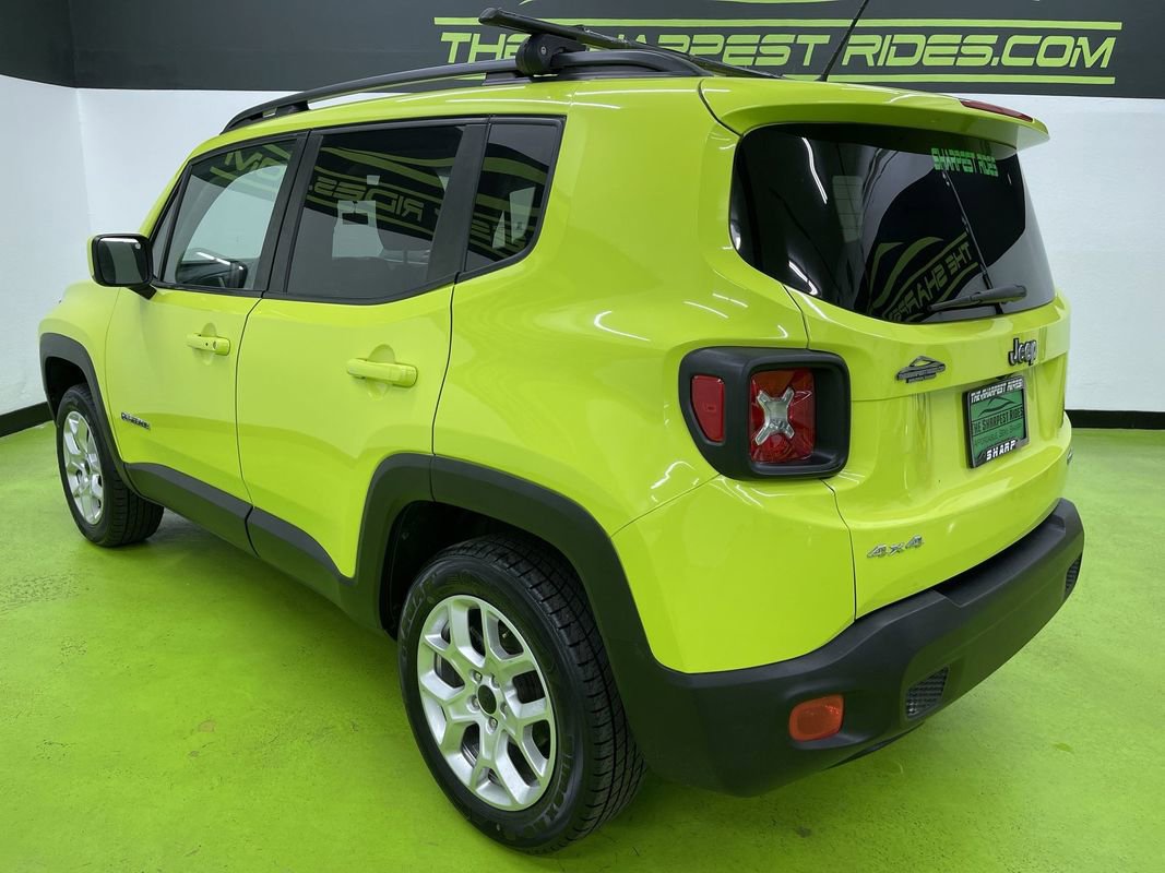Used 2017 Jeep Renegade Latitude w/ Cold Weather Group AWD/4WD image 7