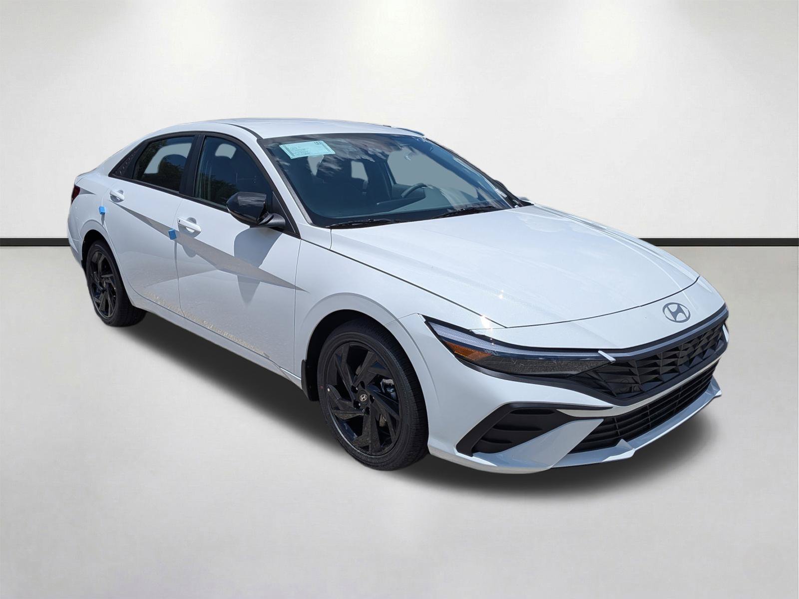 New 2026 Hyundai Elantra Sport FWD image 2