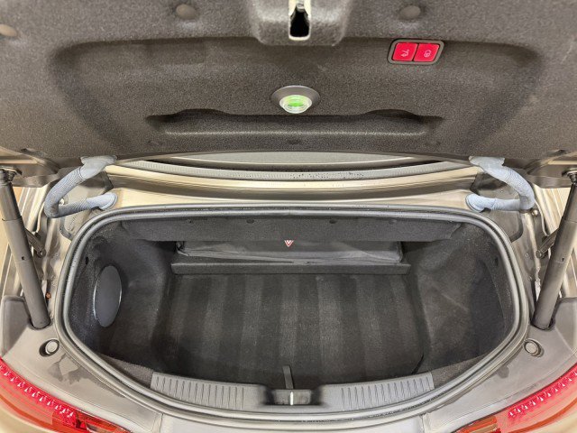 Used 2022 Mercedes-Benz SL 63 AMG 4MATIC image 38