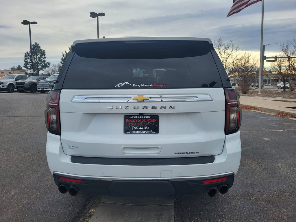 Used 2023 Chevrolet Suburban Premier AWD/4WD image 5